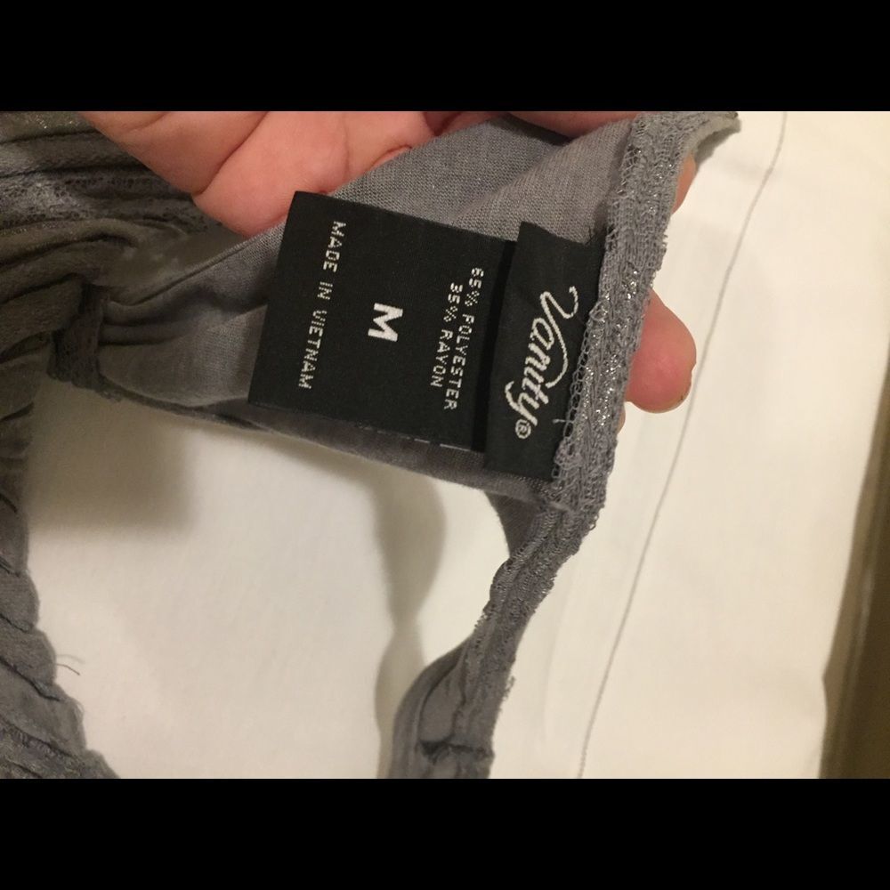 Tank top - Picture 2 of 2